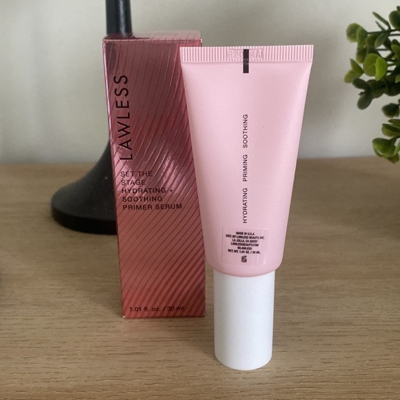 Flawless Hydrating Primer Serum - Picture 4 of 4